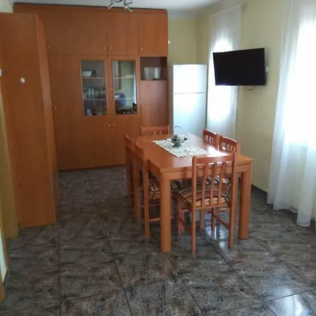 Apartment Apartamento Lluella